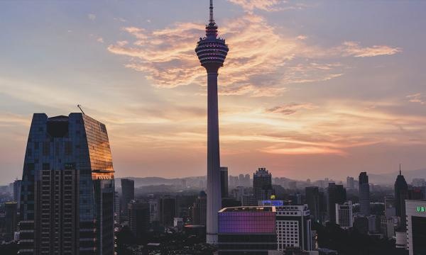 அரசாங்கத்திற்கு எதிராக 100 கோடி ரிங்கிட் இழப்பீடு கோரி மெனாரா கேஎல் சென். பெர்ஹாட் நிறுவனம் வழக்கு