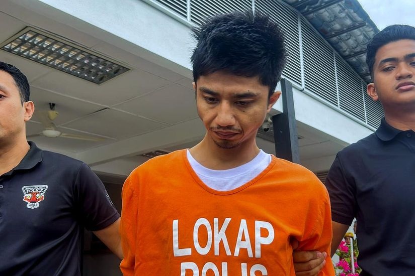 மாதுவின் மீது பெட்ரோல் ஊற்றி தீயிட்டுக் கொன்றதாக ஆடவர் மீது குற்றச்சாட்டு