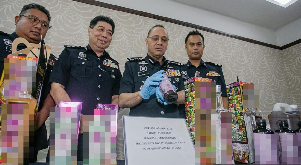 ஆரோக்கியப் பானத்தில் போதைப் பொருள், தம்பதியர் கைது