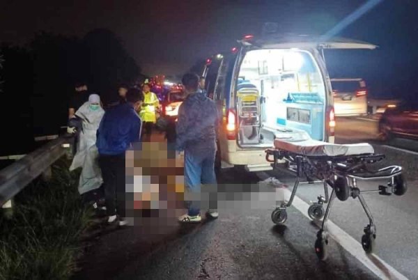 மூன்று வாகனங்கள் சம்பந்தப்பட்ட சாலை விபத்தில் இளைஞர் பலி