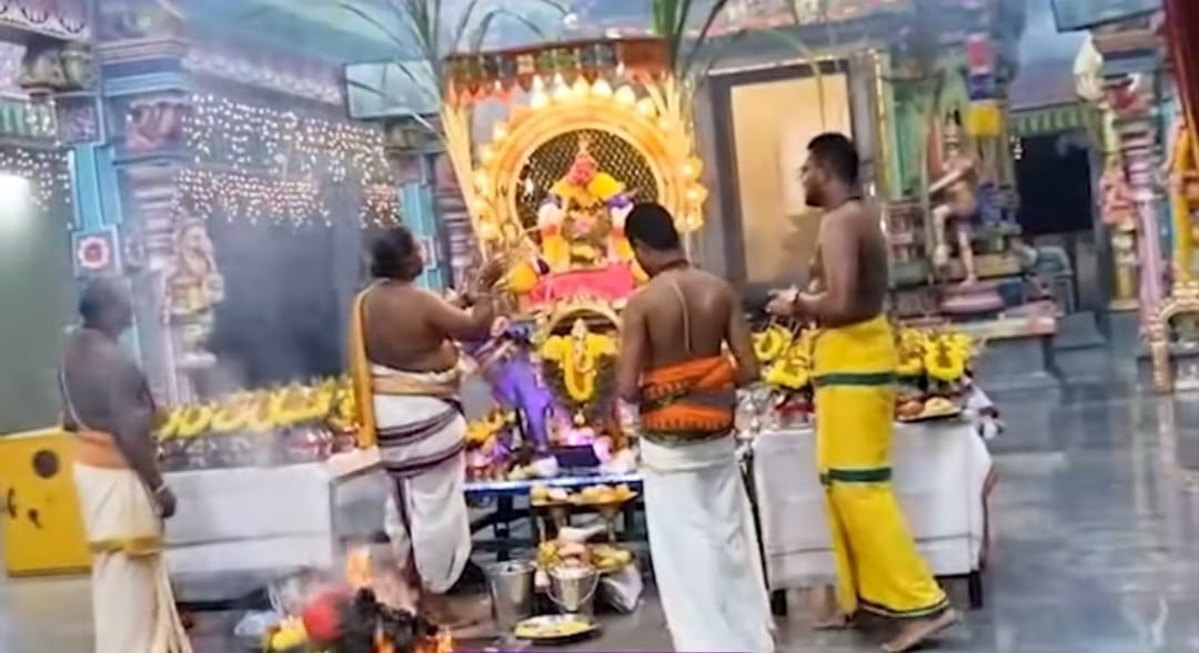 கிள்ளான், ஸ்ரீ செல்வ விநாயகர் ஆலயத்தில் ஸ்ரீ செல்வ விநாயக 308 த்ரிசதி கலஸாபிஷேகம்