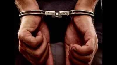 அரசியல் கட்சியின் உதவித் தலைவர் கைது