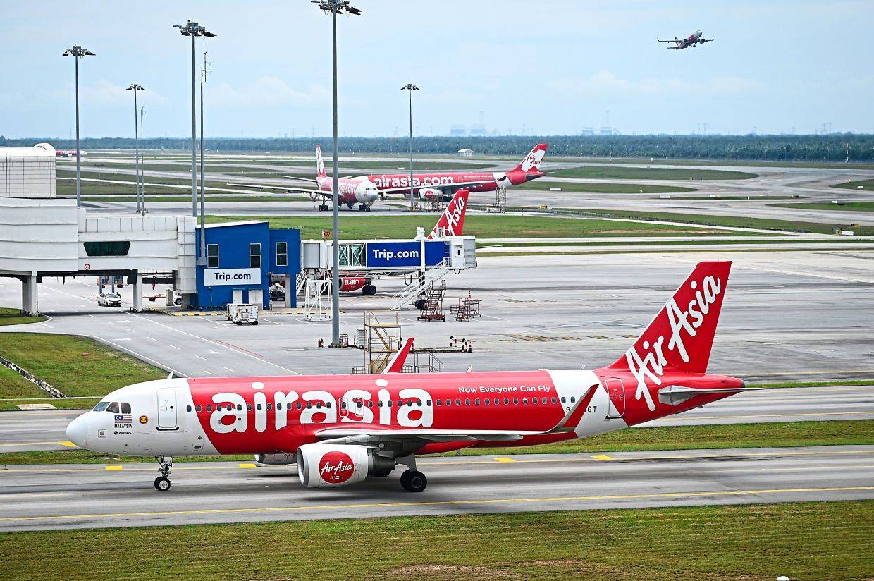 ஏர் ஆசியா விமானம் தரையிறக்கம் - விசாரணை நடத்தப்படும்