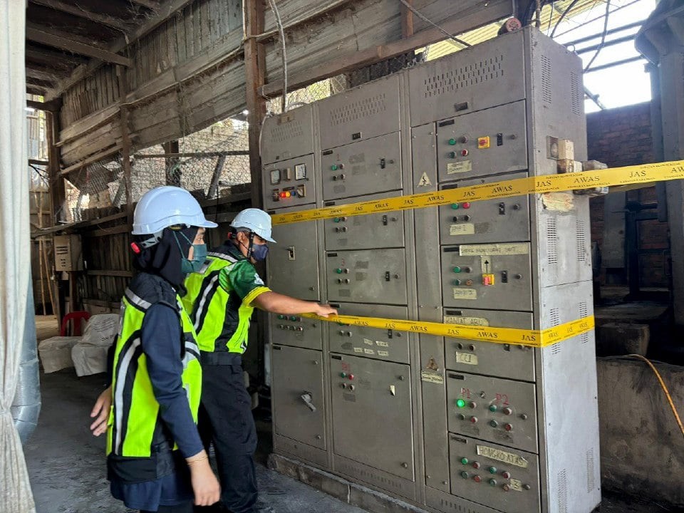 நெல் ஆலை செயல்பாட்டை உடனடியாக நிறுத்த உத்தரவிடப்பட்டது