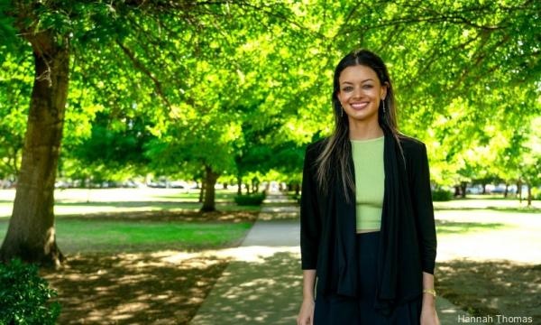 ஆஸ்திரேலியா பொதுத் தேர்தலில் பிரதமரை எதிர்த்து தோமி தோமஸ் மகள் போட்டி