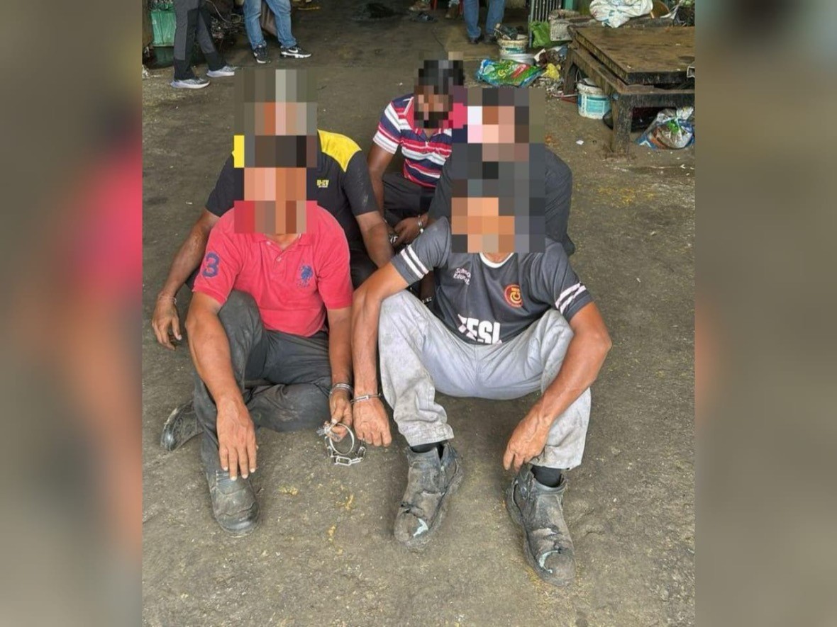 இரும்புக் கடையில் 22 சட்டவிரோதக் குடியேறிகள் கைது