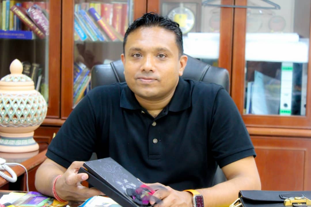 கோவில்களை ஹாராம் என்று கூறுவதா? மஹிமா கண்டனம்