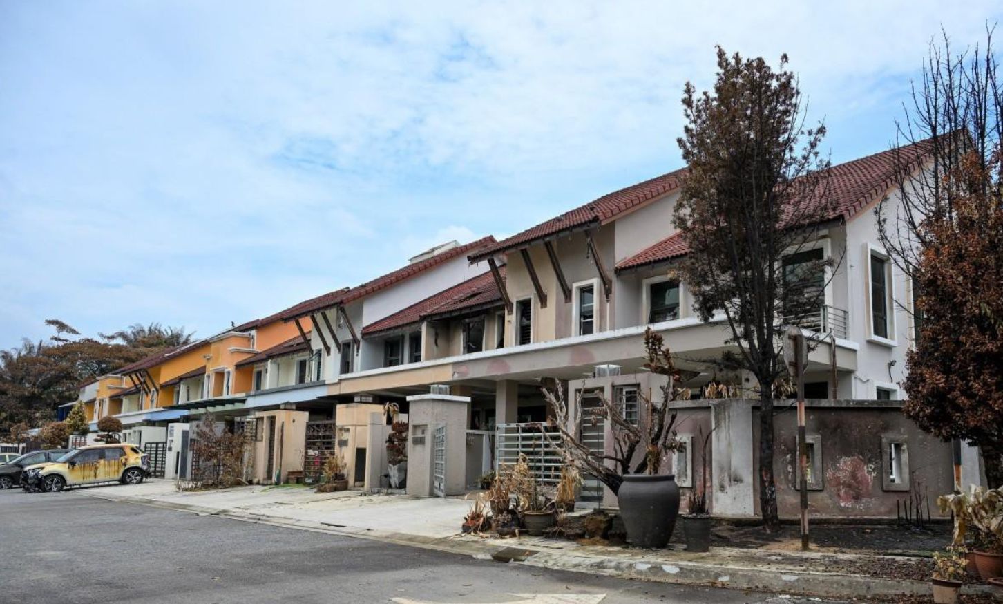 தற்காலிகத் தங்குமிடங்களில் ஒன்றாக பங்சாபூரி ஶ்ரீ சூரியா