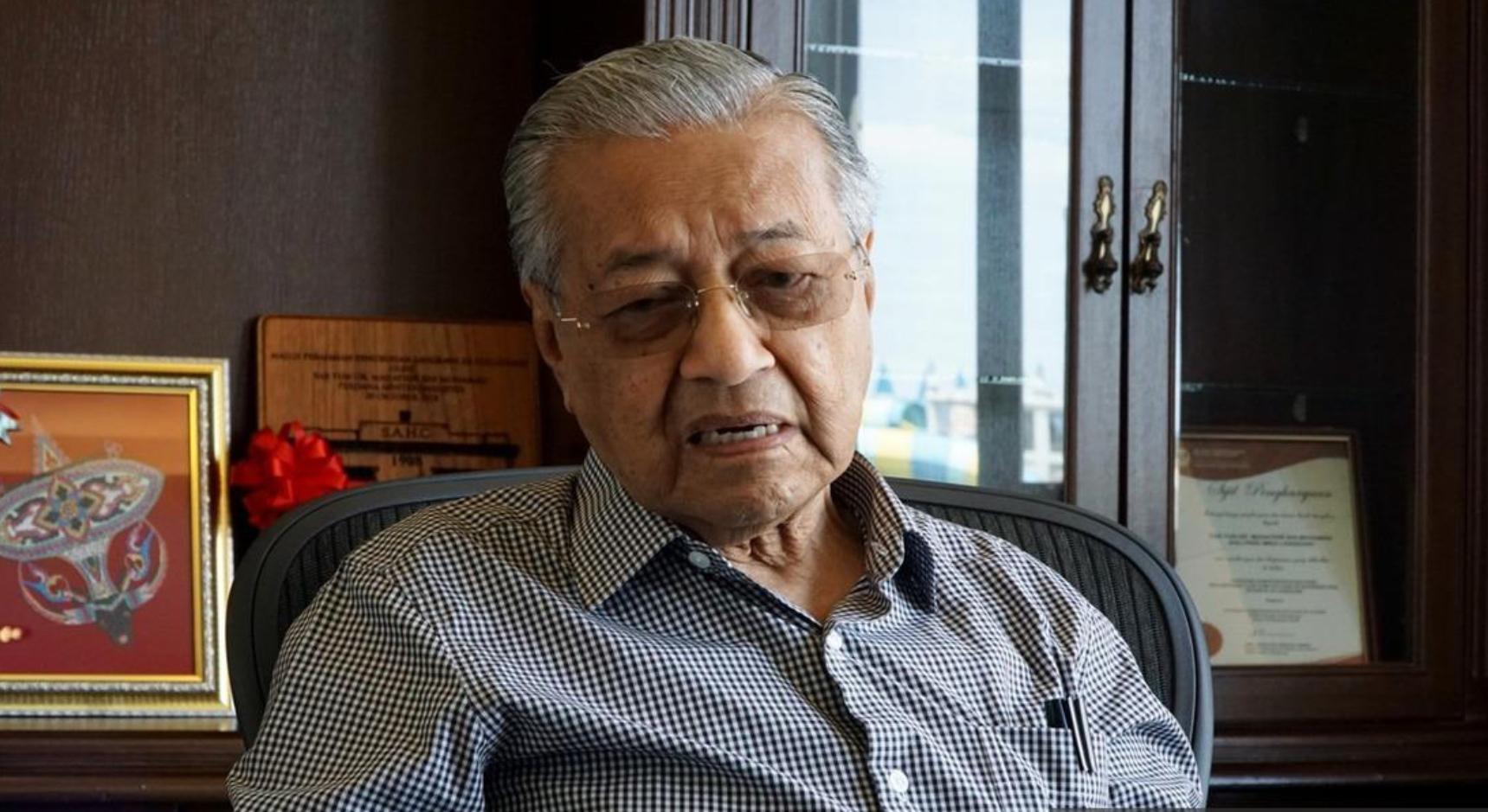 பாரிசான் நேஷனலைத் தேர்வு செய்ததில் துன் மகாதீர் ஏமாற்றம்