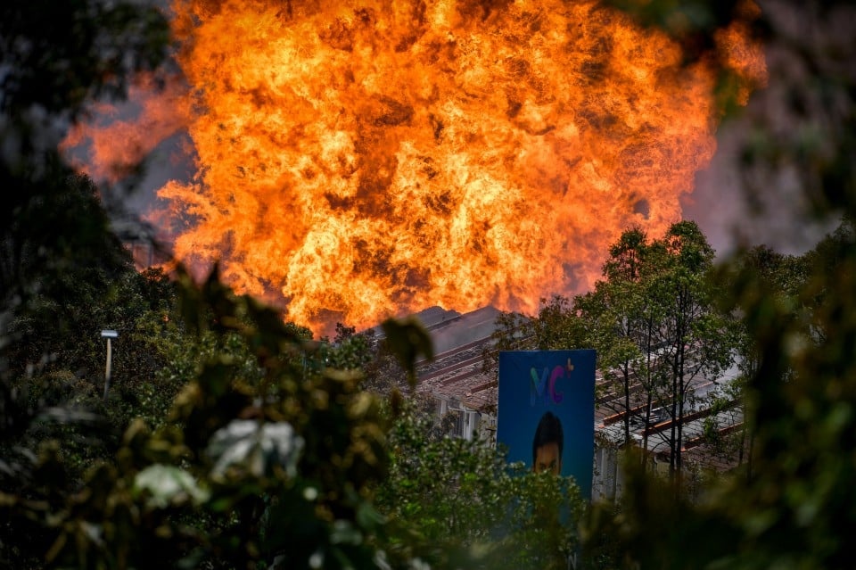 எரிவாயு குழாய் தீப்பற்றிக் கொண்டது