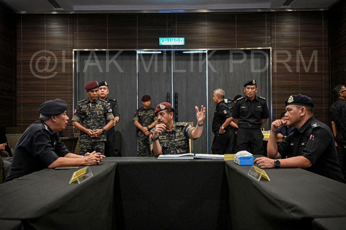 சீன அதிபரின் வருகையையொட்டி பலத்த பாதுகாப்பு