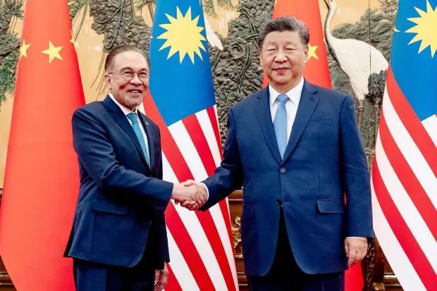 சீன அதிபர் ஸி ஜின்பிங் மலேசியாவிற்கு அதிகாரத்துவ வருகை