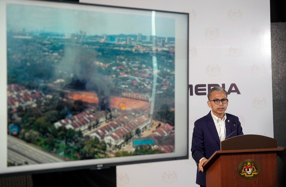 பாதிக்கப்பட்டவர்களுக்கு தொலைத் தொடர்பு நிறுவனங்கள் உதவி