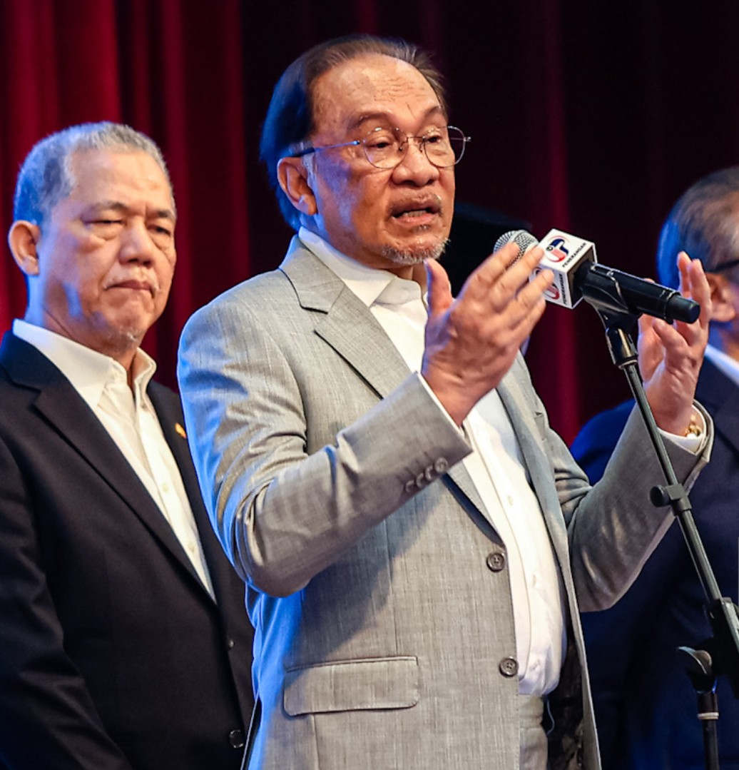 வியாக்கியானம் வேண்டாம், பிரதமர் வலியுறுத்து