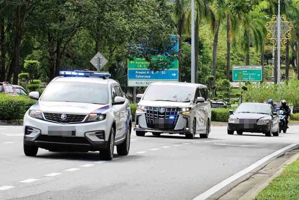 இஸ்மாயில் சப்ரிக்கு எதிரான விசாரணை மீண்டும் தொடங்கியது