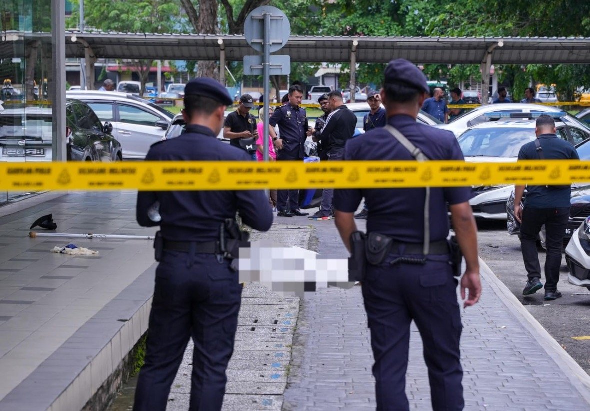 பிச்சை எடுப்பதில் எல்லைத் தகராறு: ஆடவர் கத்தியால் குத்திக் கொலை