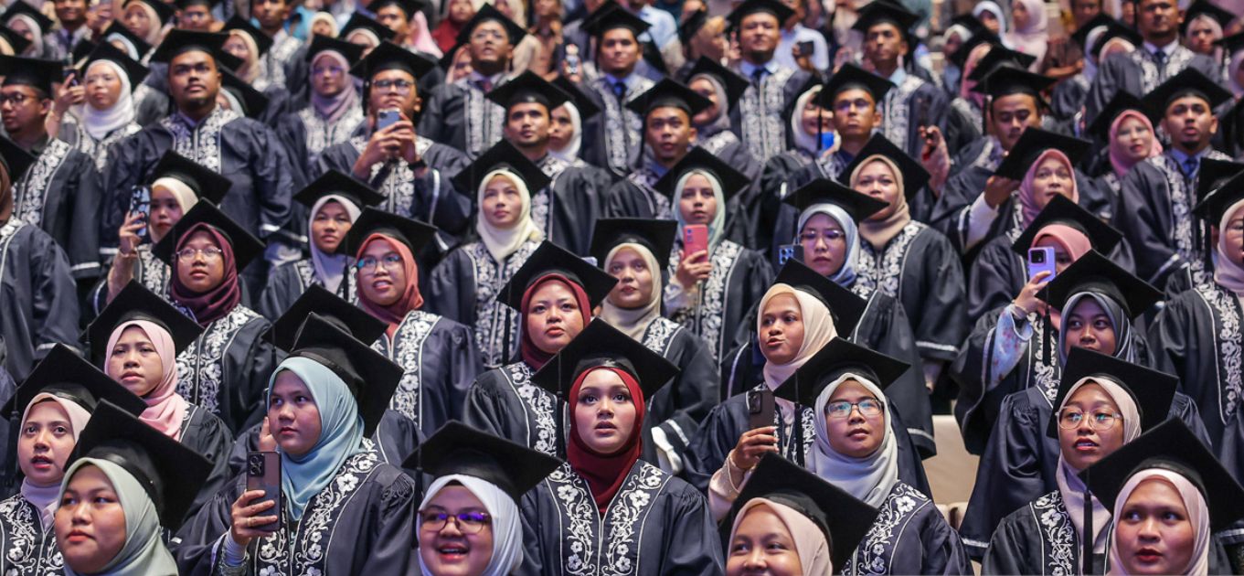 பணி ஓய்வு பெறும் வயதை 65 ஆக உயர்த்த வேண்டாம்