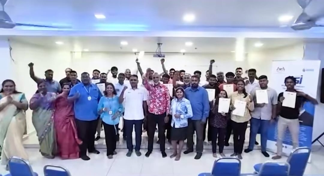 பகாங், மெந்தகாப்பில் மிஸி ஏற்பாடு செய்த "நவீன வணிகங்களுக்கான மடிக்கணினி பழுது மற்றும் டிஜிட்டல் சந்தைப்படுத்தல்" பயிற்சித் திட்டத்தின் நிறைவு விழா