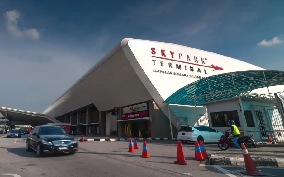 சுபாங்கிலிருந்து பேங்காக்கிற்கு பாத்தேக் ஏர் சேவை