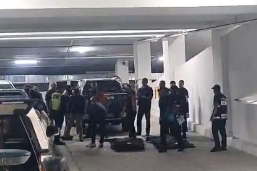 இரண்டு சந்தேகப் பேர்வழிகள் சுட்டுக் கொல்லப்பட்டனர்