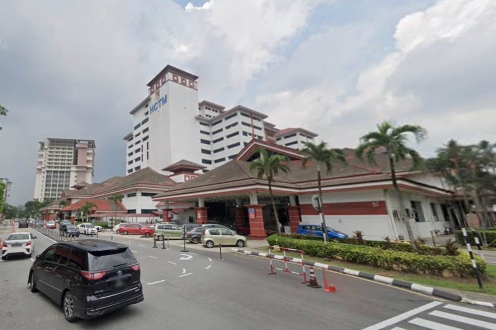 இரு சிங்கப்பூரியர்களின் சடலங்கள் மீட்கப்பட்டன