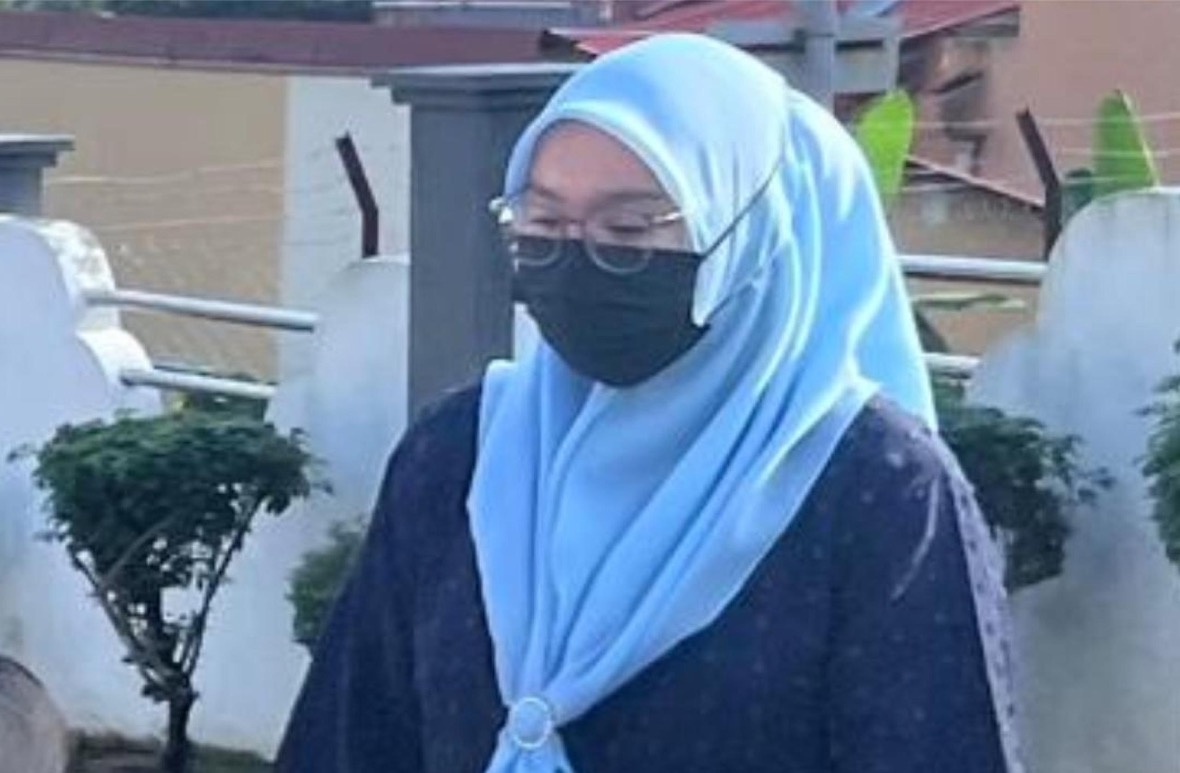 5 வயது மாதக் குழந்தையைச் சித்ரவதை செய்ததாக ஆயம்மா மீது குற்றச்சாட்டு