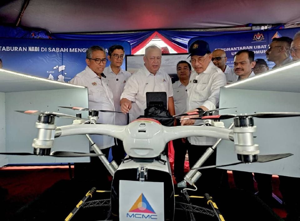 மருந்துகளை ட்ரோன் மூலம் அனுப்பும் திட்டம்