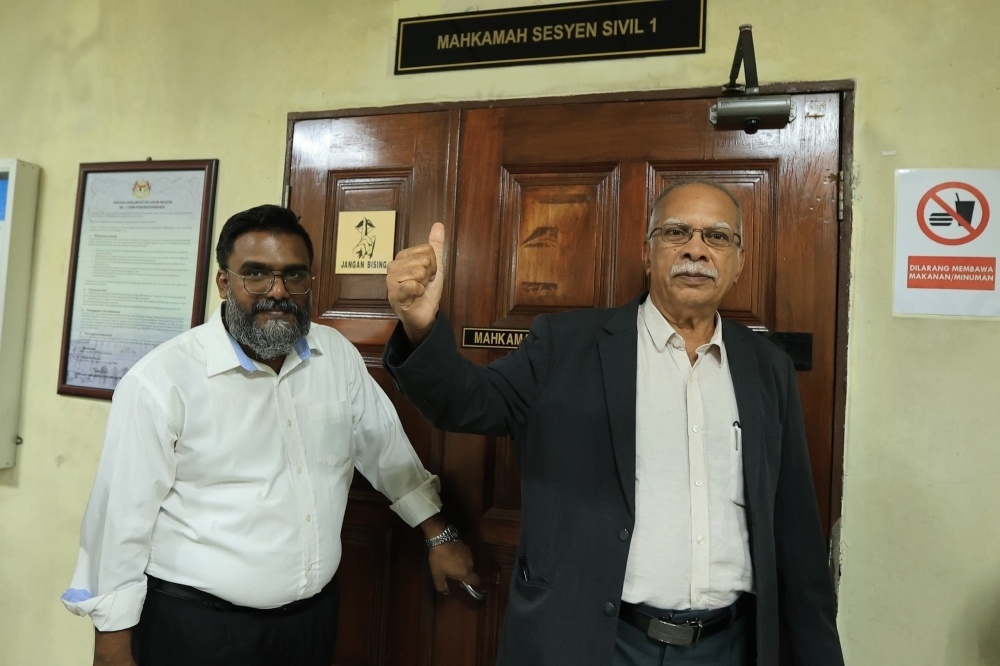 பினாங்கு முன்னாள் துணை முதலமைச்சர் டாக்டர் இராமசாமிக்கு எதிராக 17 நம்பிக்கை மோசடி குற்றச்சாட்டுக்கள்