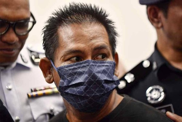 லோரி ஓட்டுநர், ஜாமீனில் விடுவிக்கப்பட்டார்