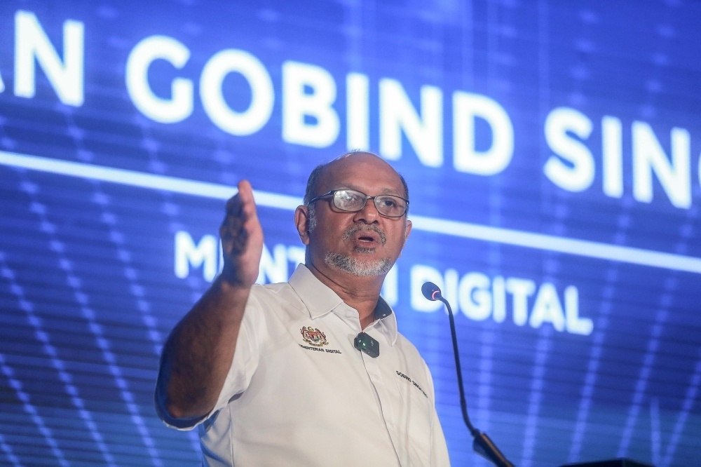 சிறு மற்றும் நடுத்தரத் தொழில் துறையினரை வளப்படுத்துவதில் அரசாங்கம் உறுதி