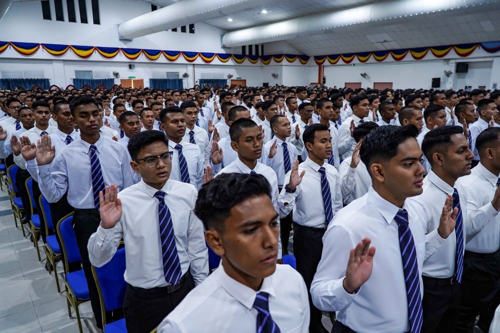 நாளை முதல் அனுப்பலாம்