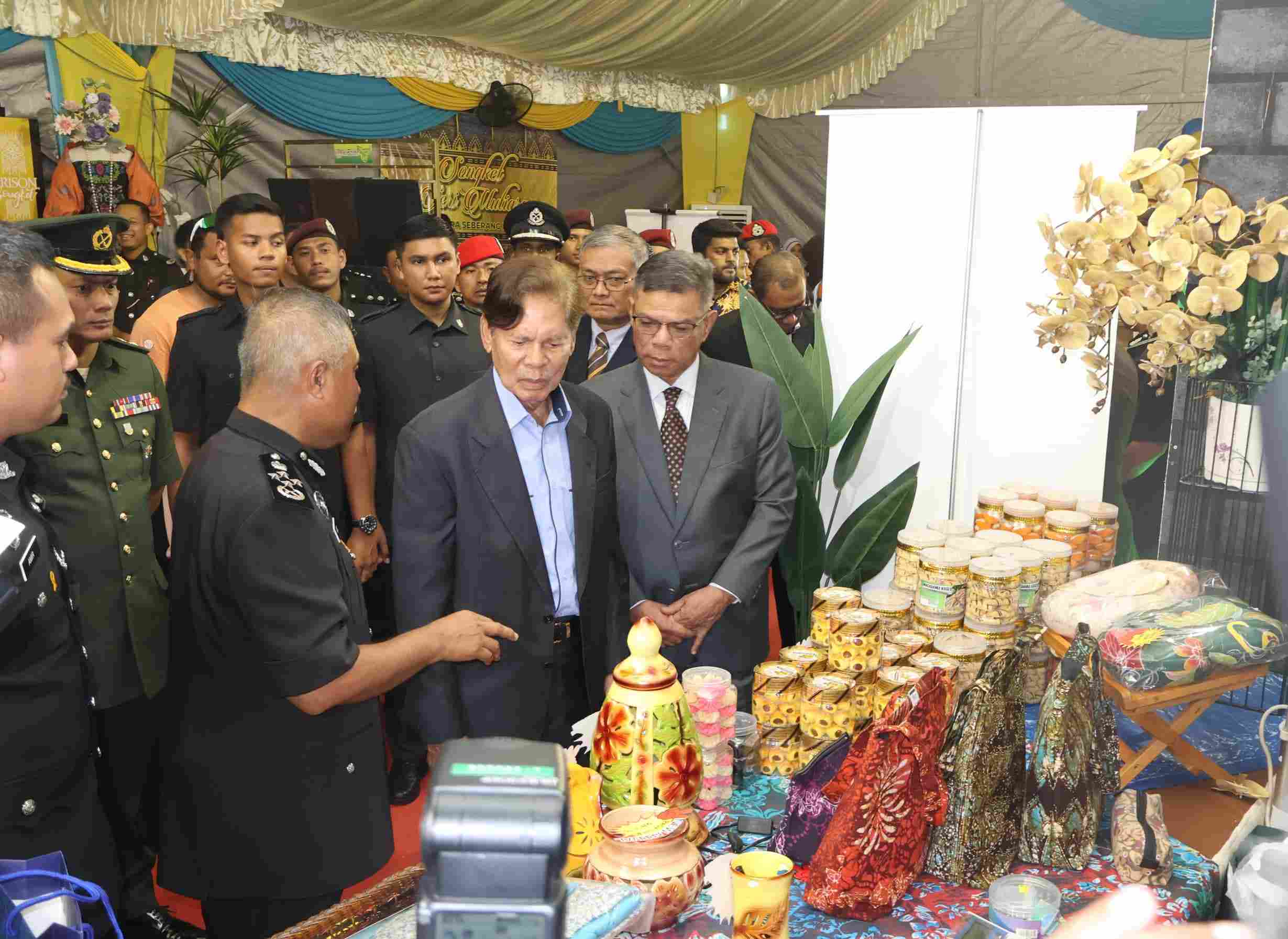 கைதிகளை வீட்டுக் காவலில் தடுத்து வைக்கும் சட்டத் திருத்த மசோதா, அடுத்த நாடாமன்றக் கூட்டத்தில் தாக்கல்