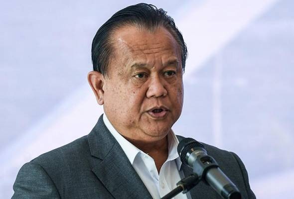 லஞ்ச ஊழலில் சம்பந்தப்பட்டுள்ளேனா? அமைச்சர் அலெக்சண்டர் மறுப்பு