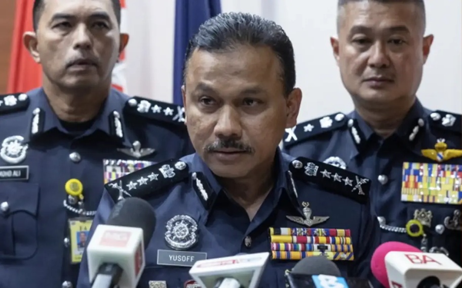 நகைக்கடை முதலாளி கடத்தப்பட்டதற்குக் காரணம் என்ன?