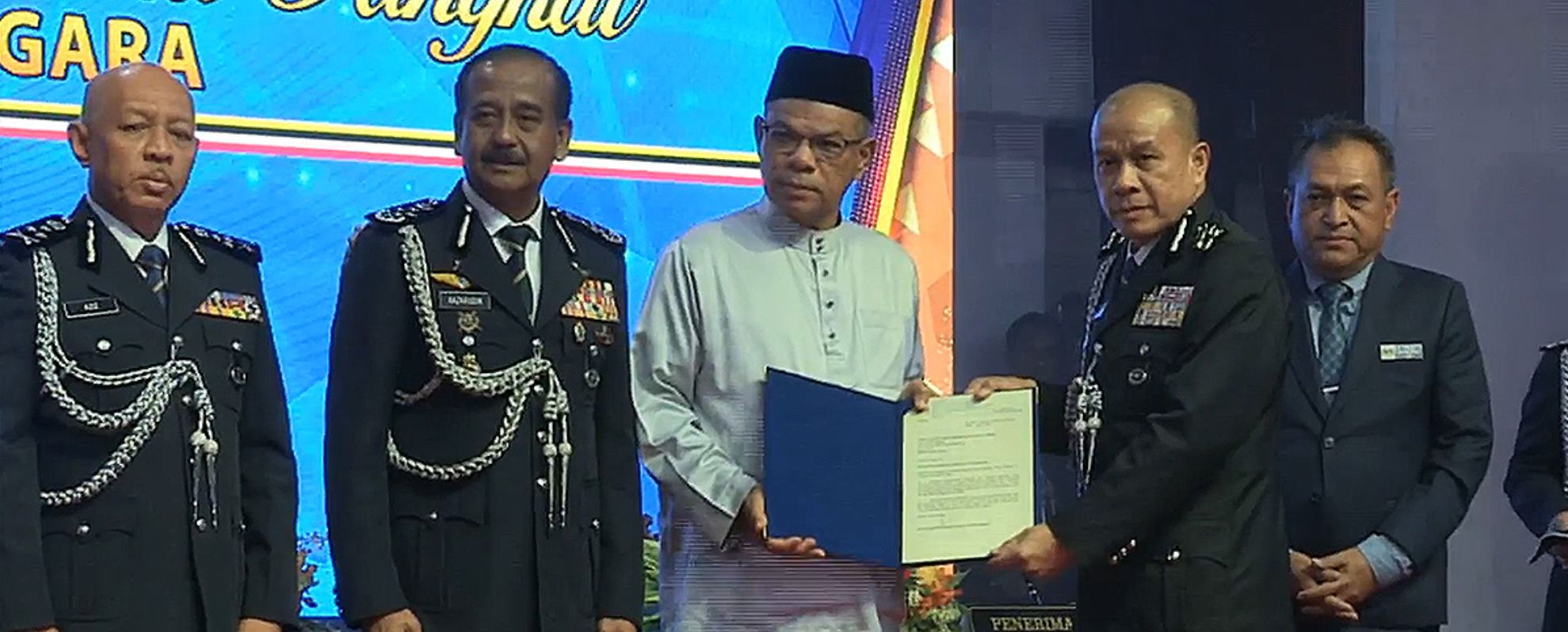 காவல் துறையின் திறனை மேம்படுத்த காலிட் இஸ்மாயில் உறுதி!