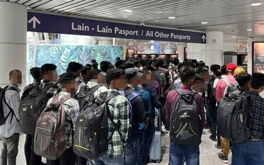 நிபந்தனைகள் பூர்த்தி செய்யப்படவில்லை: விமான நிலையத்திலேயே 279 அந்நிய நாட்டவர்கள் வெளியேற்றப்பட்டனர்