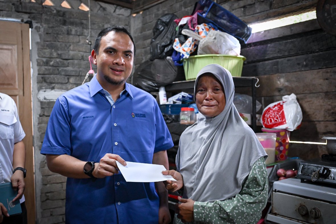 புற்றுநோயால் பாதிக்கப்பட்ட தனித்து வாழும் தாய்க்கு பிரதமர் அன்வார் உதவிக்கரம் நீட்டினார்