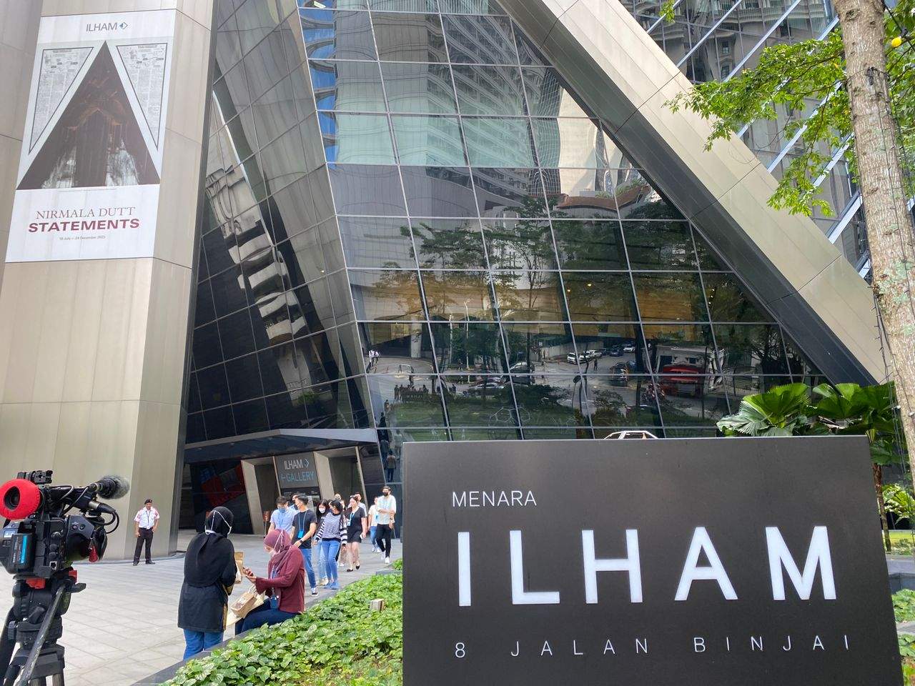 இல்ஹாம் கட்டடம் பறிமுதல் செய்யப்பட்டது, அறிவுக்குப் பொருந்தாத விவகாரமாகும்