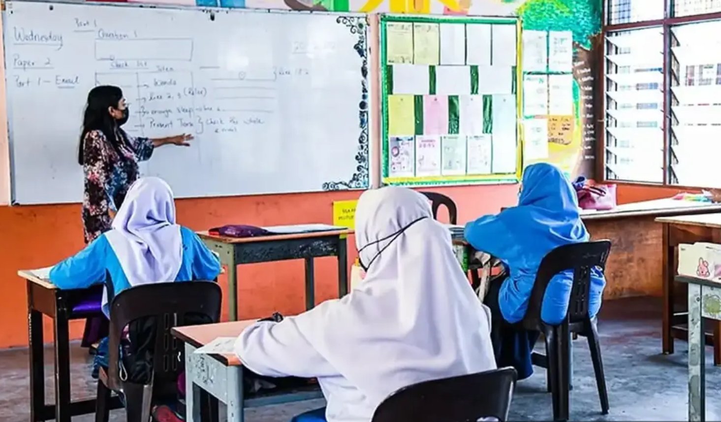 நச்சுத்தன்மை வாய்ந்த பள்ளி நிர்வாகங்களால் மனதளவில் பாதிக்கப்படும் ஆசிரியர்கள்