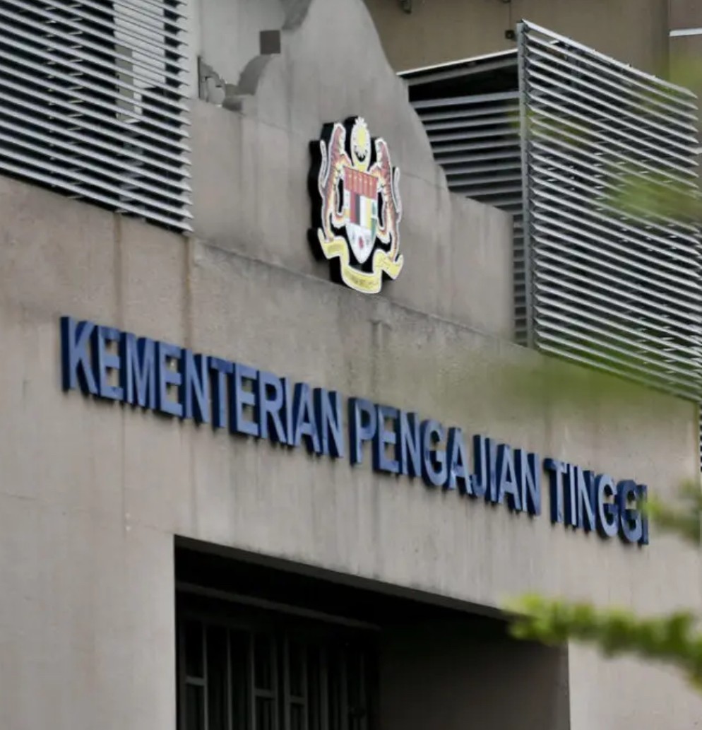 சைபர் ஜெயா பல்லைக்கழக மாணவி மரணம்: முழு அறிக்கைக்காக உயர்க்கல்வி அமைச்சு காத்திருக்கிறது