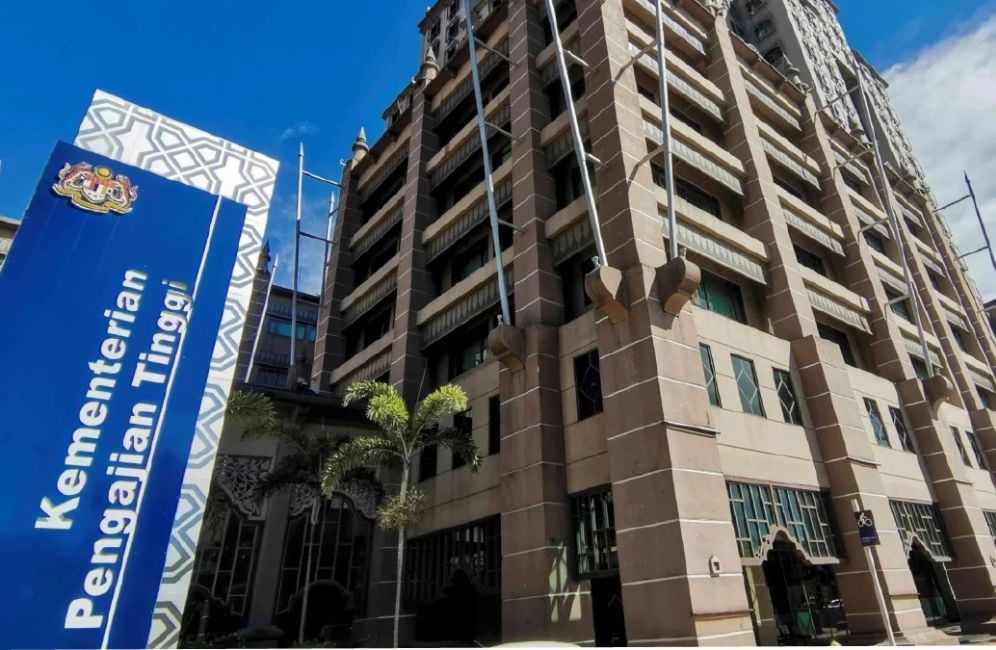 எஸ்பிஎம் மாணவர்களின் உயர்க்கல்விக் கூட விண்ணப்ப முடிவுகள் நாளை அறிவிக்கப்படும்