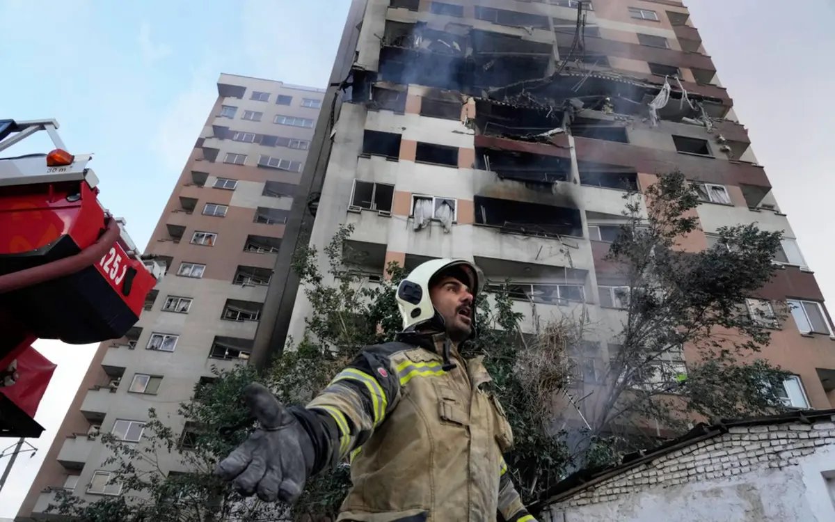 ஈரான், ஈராக், ஜோர்டான் நாடுகளுக்கு பயணம் மேற்கொள்வதைத் தவிர்ப்பீர்