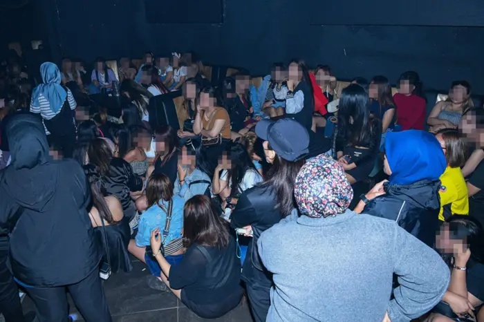 ஆவணமின்றிய 188 அந்நியர்கள் கைது