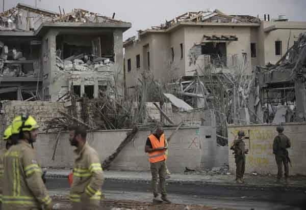 ஈரானைத் தொடர்ந்து இஸ்ரேல்: இந்தியர்களை மீட்கும் பணி முடுக்கி விடப்பட்டுள்ளது