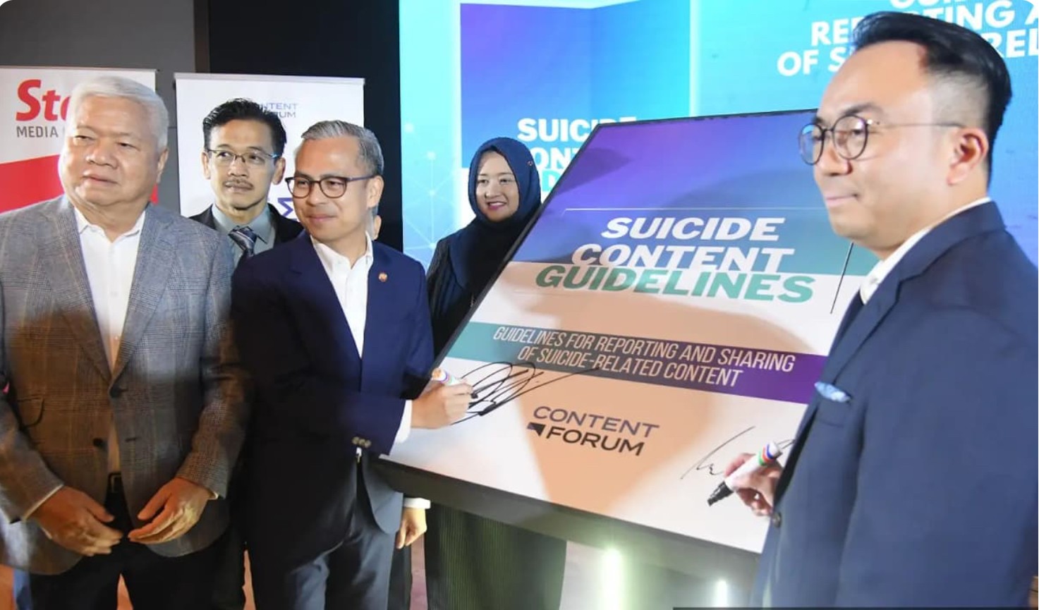 மேத்தாவைச் சாடினார் அமைச்சர் டத்தோ பாஃமி பாஃட்சீல்