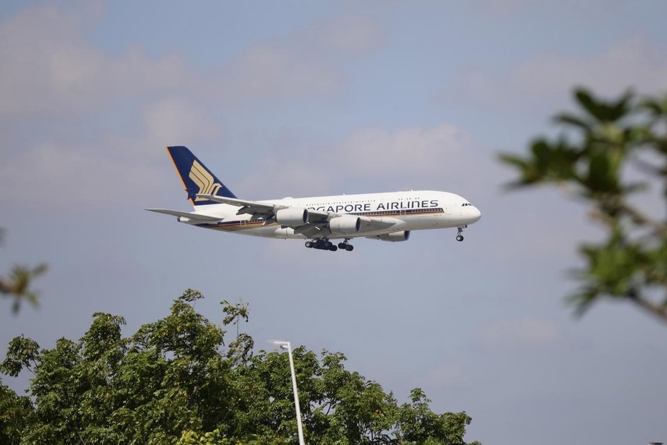 சிங்கப்பூர் விமானம் தொழில்நுட்பக் கோளாறுக்கு இலக்கானது