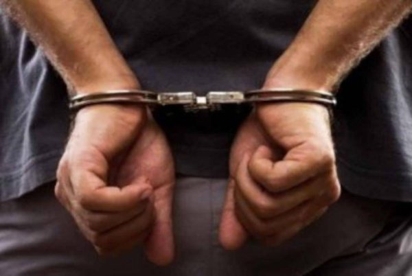 மாதுவின் பிட்டத்தைத் தட்டிய ஆடவருக்கு 100 ரிங்கிட் அபராதம்