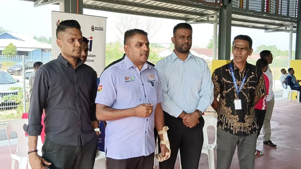 தீயில் அழிந்த பஞ்சு தொழிச்சாலையின் 74 ஊழியர்களுக்கு விளக்கம் அளிக்கப்பட்டது