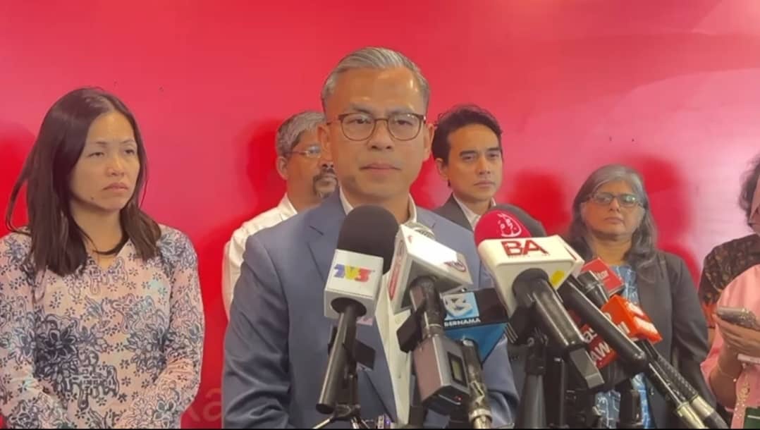 மலேசிய ஊடக மன்றத்தின் வாரிய உறுப்பினர்களுக்கு நியமனக் கடிதங்களை வழங்கினார் அமைச்சர் டத்தோ ஃபாமி