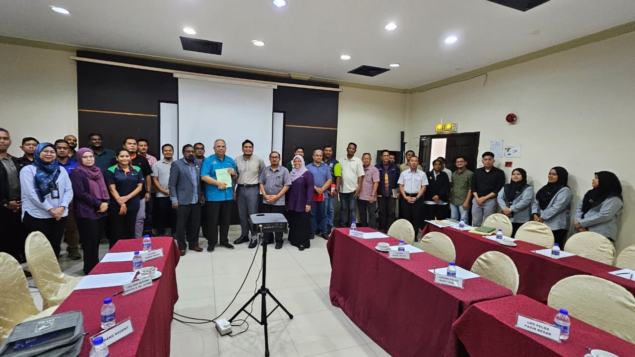 நெகிரி செம்பிலான் மாநிலத்தில் தோட்ட நிர்வாகிகளுடன் மனித வள இலாகா சந்திப்பு